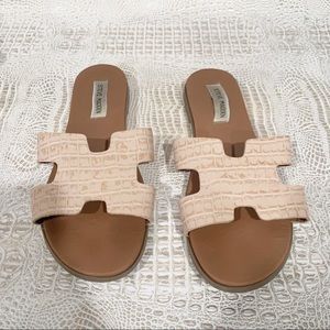 Steve Madden Cream Croc-Embossed Sandals